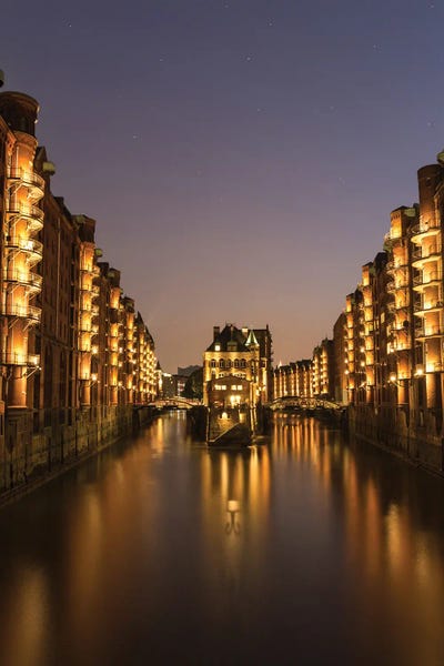 Hamburg City Lights by Fabian Fortmann canvas print