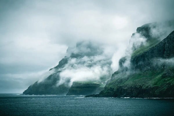 Atmospheric Photography: Moody Coast by Fabian Fortmann