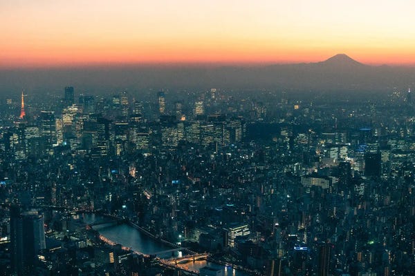 Fabian Fortmann: Tokyo Skyline Sunset by Fabian Fortmann