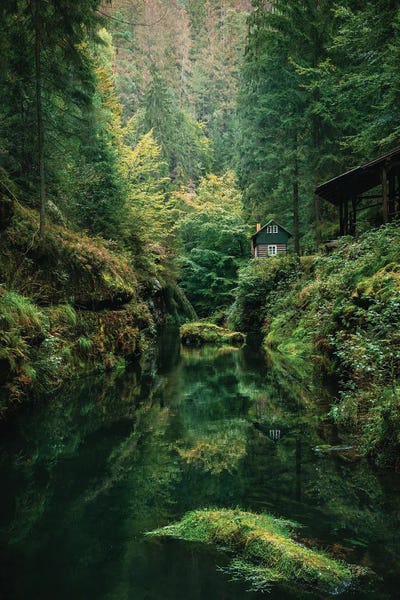 Czech Republic: 30 Shades Of Green by Fabian Fortmann