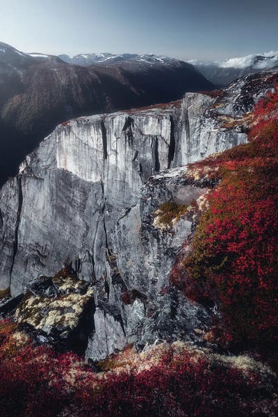 Norway: Autumn At The Wall by Fredrik Strømme