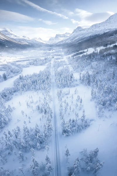 Norway: Winter Wonderland by Fredrik Strømme