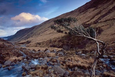 Glenveagh by Gareth McCormack canvas print