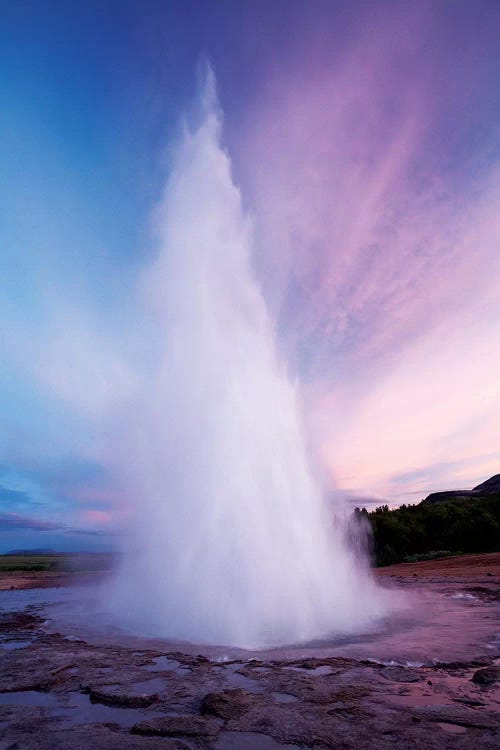 Sunset Eruption, Strokkur, Haukadalur Valley, Sudurland, Iceland