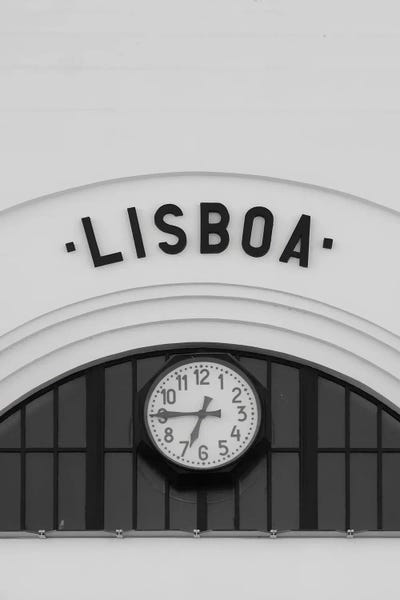 Signs: Lisboa by Gilliard Bressan