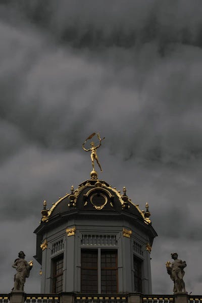 Dark Academia: Grand Place Brussels Golden Detail by Gilliard Bressan