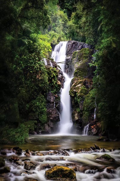 Brazil: Waterfall I - Sao Paulo, Brazil by Glauco Meneghelli