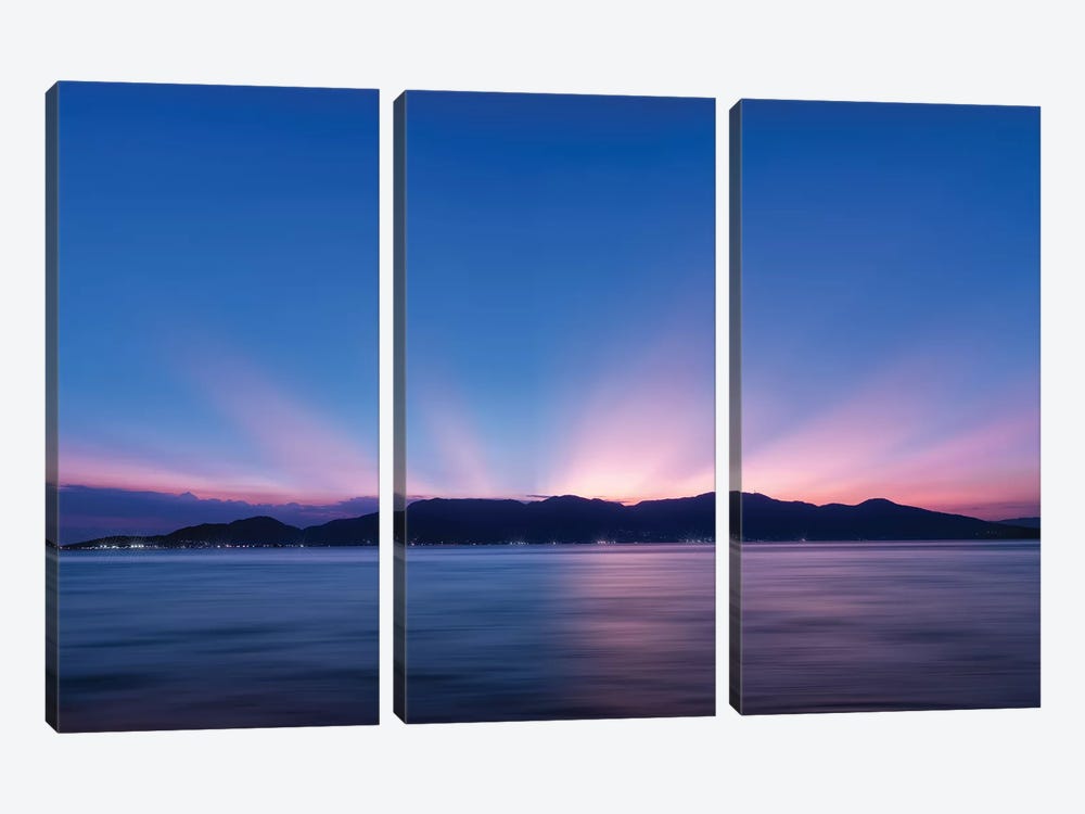 Sunset Over The Sea by Glauco Meneghelli 3-piece Canvas Art