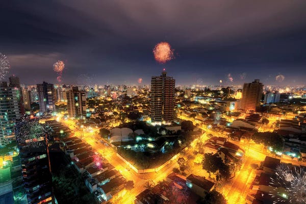 Glauco Meneghelli: Happy Years Eve by Glauco Meneghelli