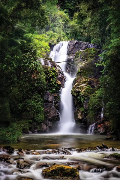 Glauco Meneghelli: Waterfall II by Glauco Meneghelli