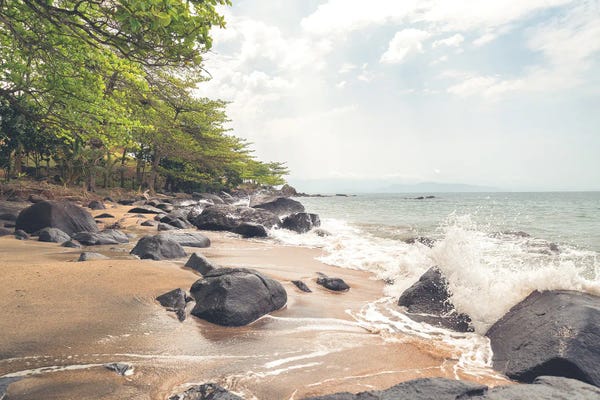 Glauco Meneghelli: Scintillant by Glauco Meneghelli