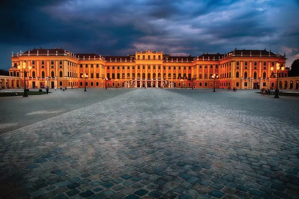 George Oze: Main Entrance View of the Schonbrunn Palace at Night by George Oze
