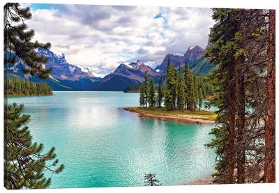 Spirit Island on Maligne Lake, Alberta, Canada Canvas Art Print