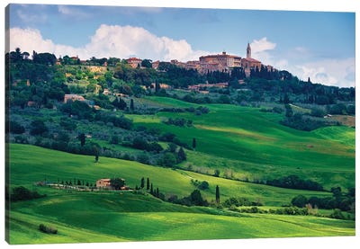 View Of The Town Pienza In A Tuscan Countryside, Italy Canvas Art Print - Tuscany Art