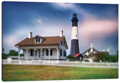 Tybee Island Lighthouse With The Keeper's Cottage, Savannah Beach, Georgia Canvas Art Print - Lighthouse Art
