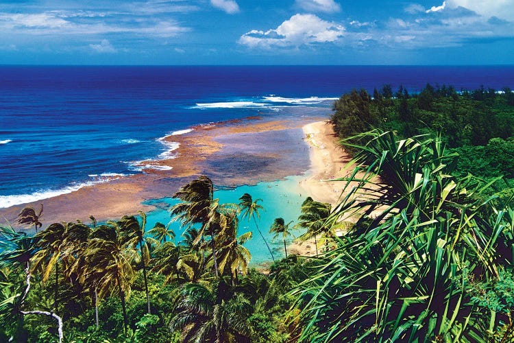 Ke'E Beach Viewed From The Kalalau Trail, North Shor Kauai, Hawaii