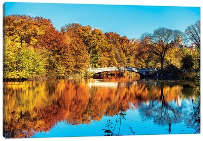 Autumn Colors Reflection On The Lake, Central Park, New York City Canvas Art Print - Central Park