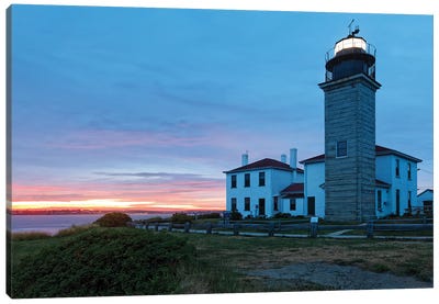 Beavertail Lighthouse At Sunset, Jamestown, Rhode Island Canvas Art Print - Rhode Island