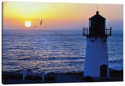 Sunset At The Montara Point Lighthouse, San Mateo County, California Canvas Art Print - George Oze