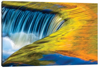 USA, Michigan, waterfall, abstract Canvas Art Print