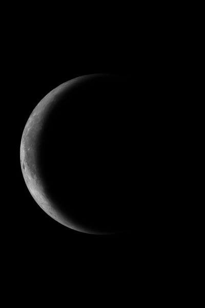 Waning Crescent Moon - Black