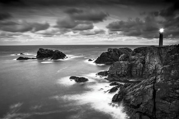 Stephen Hodgetts: Butt Of Lewis Light House - Isle Of Lewis by Stephen Hodgetts