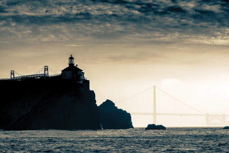 Golden Gate Bridge - San Francisco