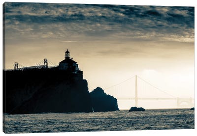 Golden Gate Bridge - San Francisco Canvas Art Print - Stephen Hodgetts