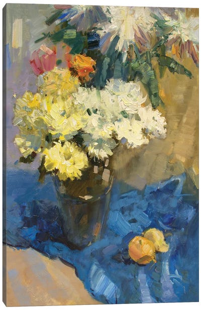 Chrysanthemum II Canvas Art Print - CountessArt