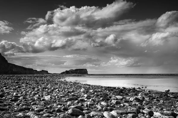 Saltwick Bay