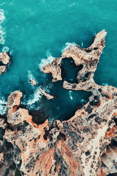 Abstracts In Nature: Wild Waves by Sebastian Hilgetag