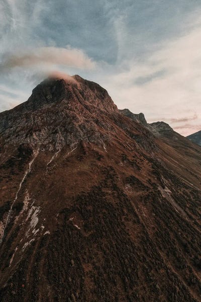 Sebastian Hilgetag: Hill Top Sundown Edition II by Sebastian Hilgetag