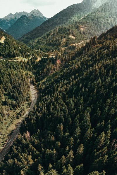 Road Trip Vibes by Sebastian Hilgetag canvas print