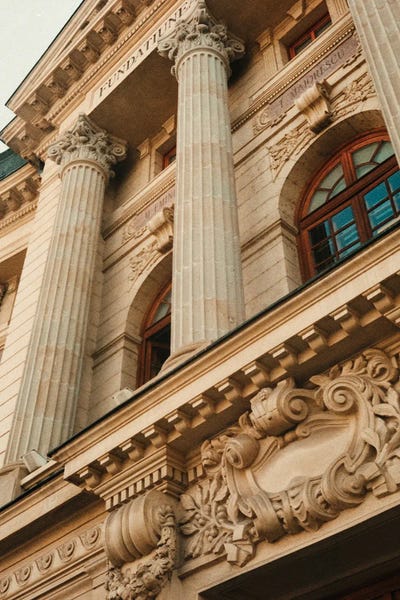 Columns: Analog Series - Beautiful Columns by Sebastian Hilgetag
