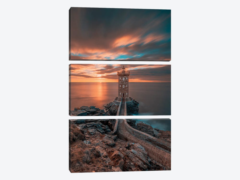 France, Brittany, Le Conquet. Sun Setting At The Kermorvan Lighthouse by Hollice Looney 3-piece Canvas Wall Art