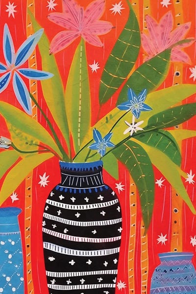 Office: Frida Khalo Vase Black by Helo Moraes