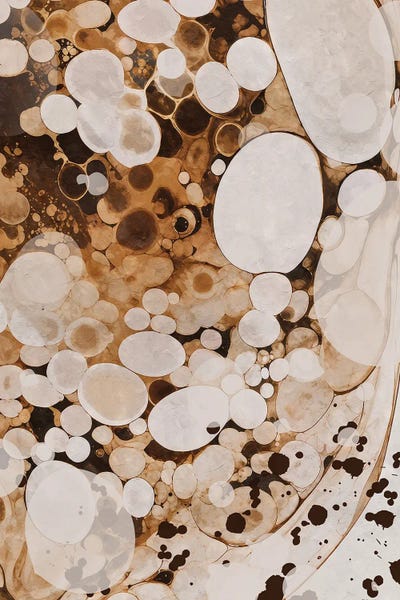 Helo Moraes: Champagne Bubbles by Helo Moraes