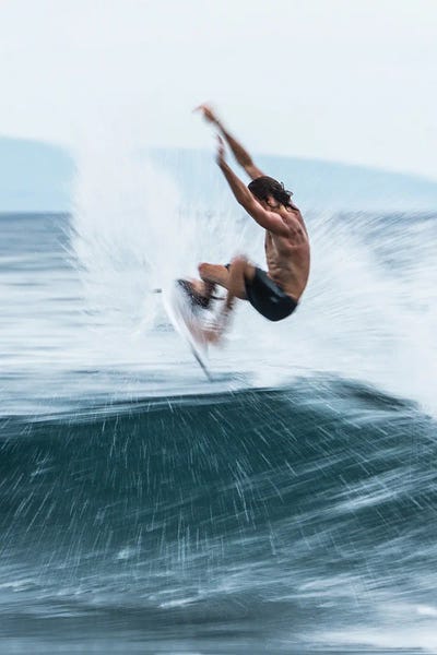 Action Shots: Surf Spray by Hannah Prewitt