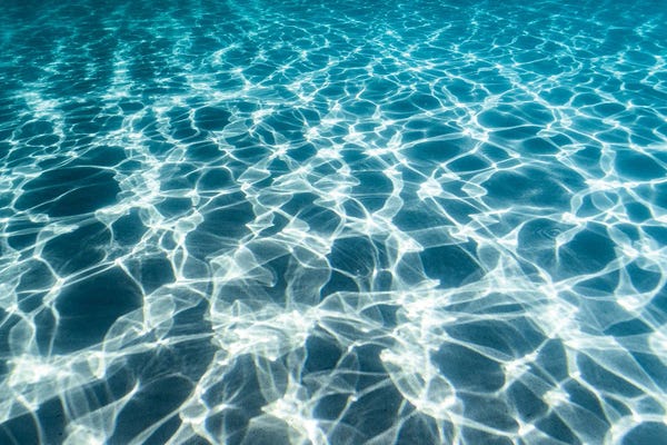 Minimalist Photography: Kaleidoscope by Hannah Prewitt