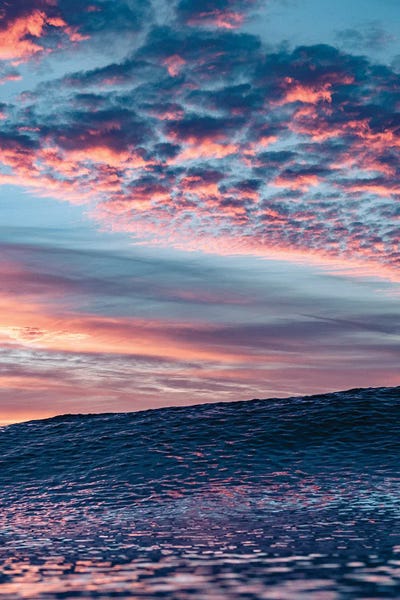 Minimalist Photography: Ocean Inferno by Hannah Prewitt