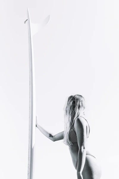 Minimalist Photography: Butterfly by Hannah Prewitt