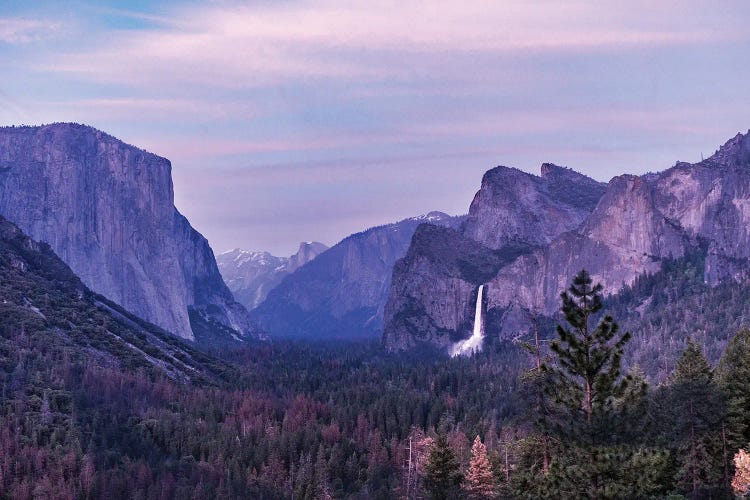 Sunset At Tunnel View