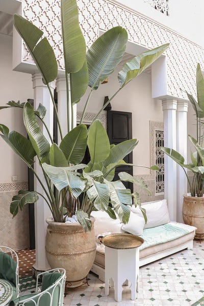 Columns: Tropical White Riad In Marrakech by Henrike Schenk