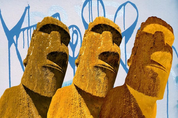 Ancient Wonders: Maoi Graffiti Art by 5by5collective