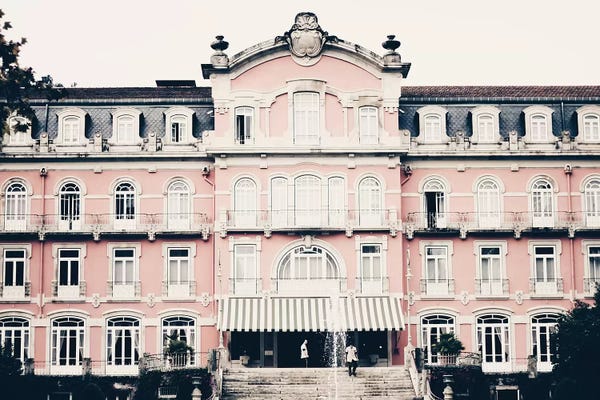 Ingrid Beddoes: The Pink Palace by Ingrid Beddoes
