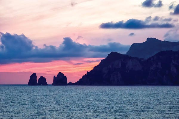 Seascapes: Isle Of Capri by Janet Fikar