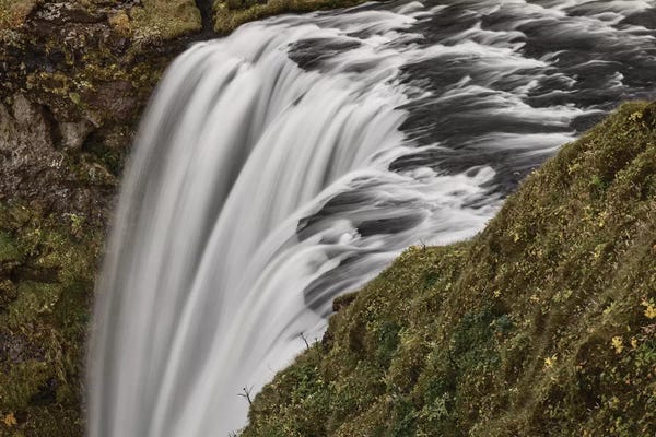 Skoger: Iceland, Skogafoss by John Ford
