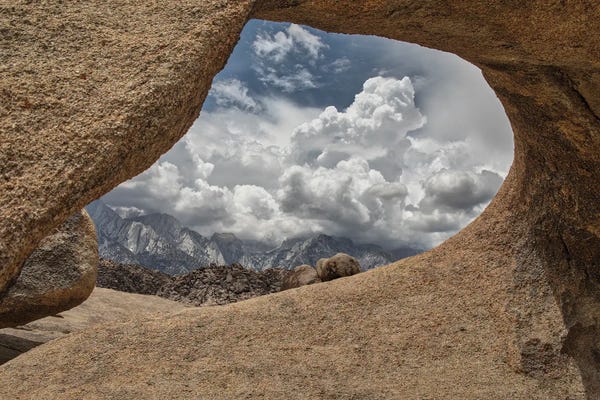 Sierra Nevada: Usa, Eastern Sierra, Mosaic Arch by John Ford