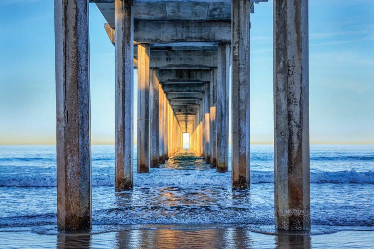 Caught The Sun At Scripps Pier