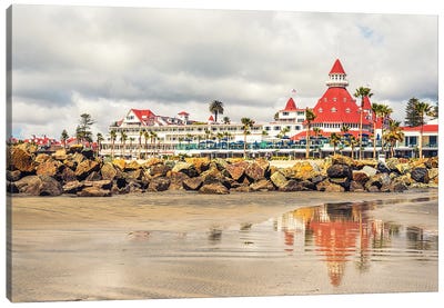 The Iconic Hotel Del Coronado Canvas Art Print - 3-Piece Beach Art